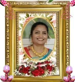 காயத்ரி மோகனன்